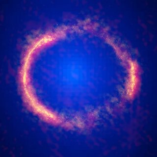Einsteins Ring der Galaxie SDP81 15-07-21